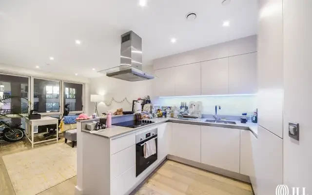 Perseus Court, London E14 1