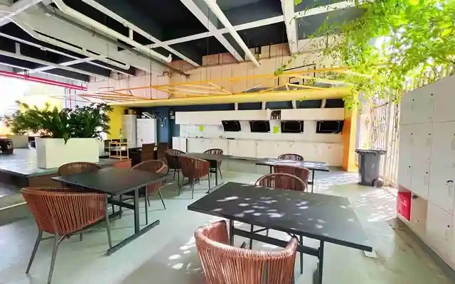 Fuyong Subway Station Store -- LiYeah 3