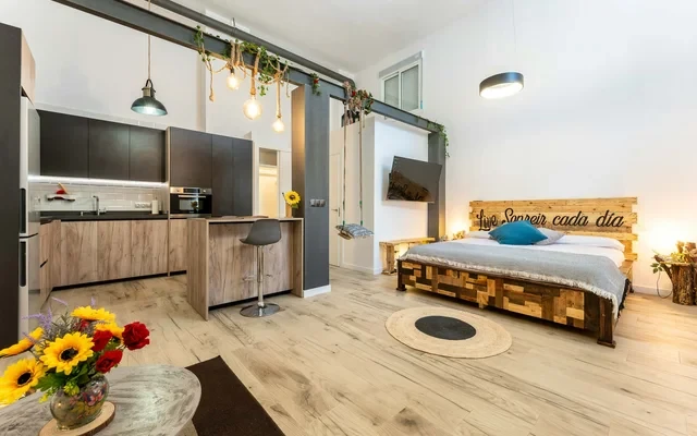 Huelin Comfort Studio 1