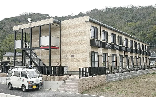 レオパレス宮苑ひまわり 0