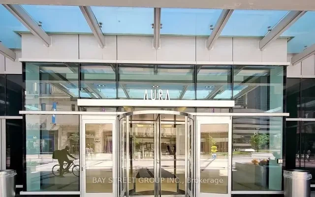 719 - 386 Yonge St 2