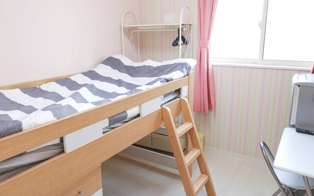 Tokyoβ Lily Hill 4