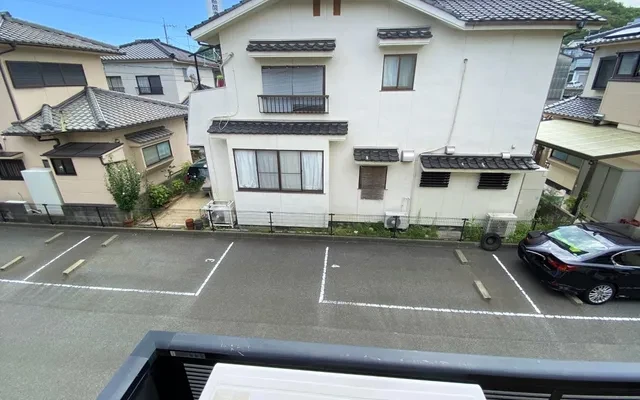 レオパレス葉月 3