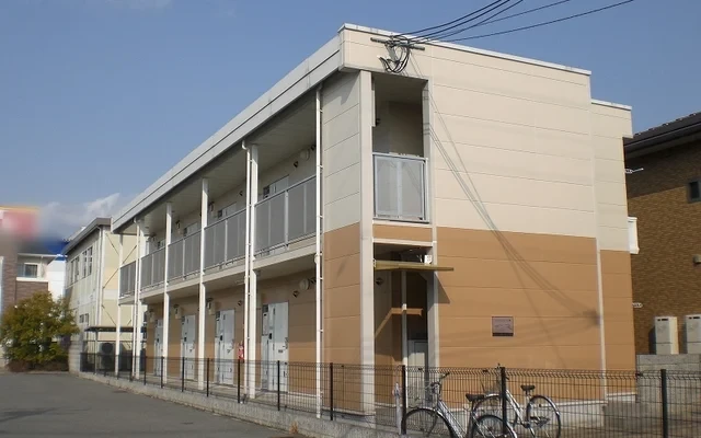 レオパレスウィン 0