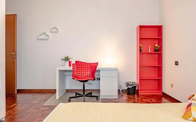 VIA ORNATO 110 A <br> PRIVATE ROOM S1 4