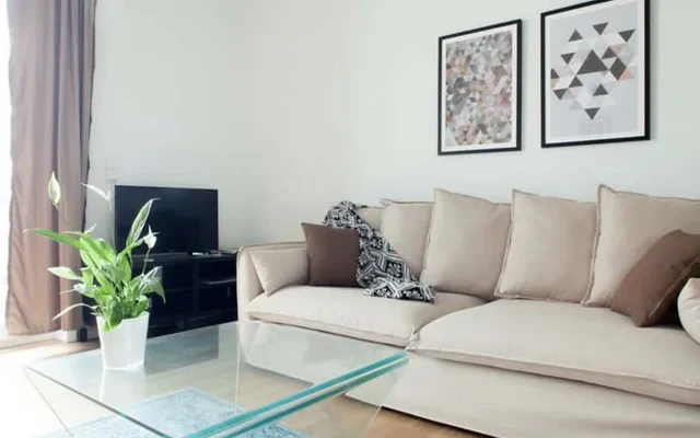 Life - zentrale Wohnung mit eigener Gym 2