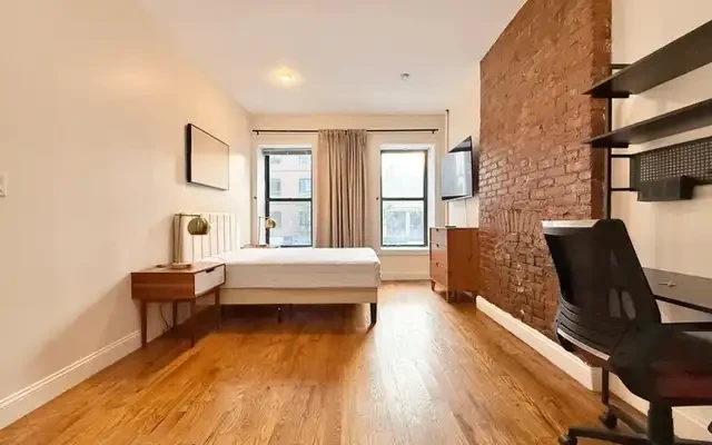 533 Nostrand Avenue, Brooklyn 3