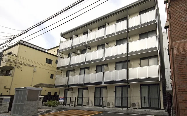 レオパレス西九条 0