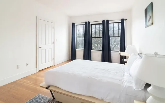 1592 Beacon Street 0