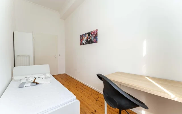 Greifswalder Str. 216, 10405 Berlin 1