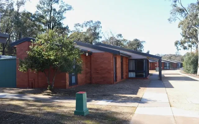 La Trobe University - Terraces 3