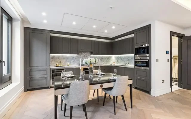 Whistler Square, Chelsea Barracks, Belgravia, London, SW1W 8BW 1