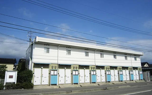 レオパレス横浜Ⅱ 0