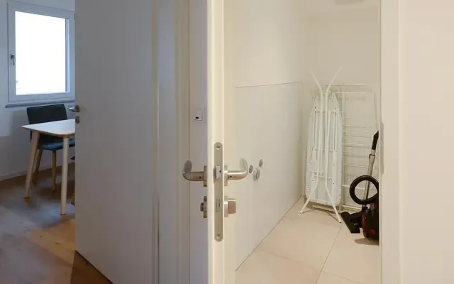 Cool double bedroom in Sendling 1