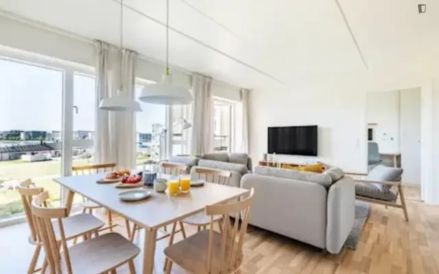 apartment near Teglholmsgade 1