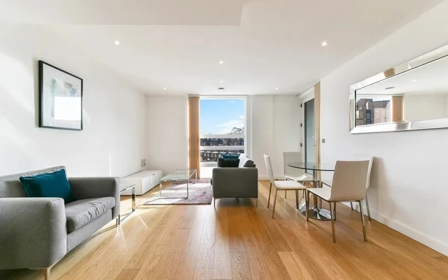 LH-Holland Park Avenue - London student accommodation