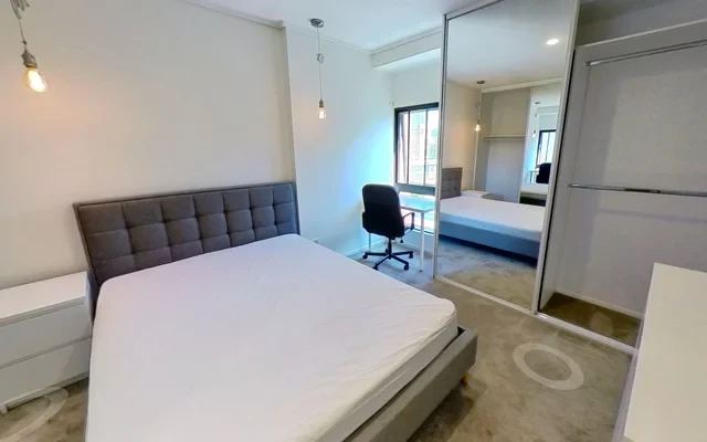 181 Exhibition Street 1