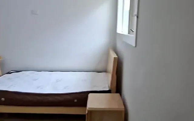 12 Arnott Street - Melbourne student accommodation - Room 1-2