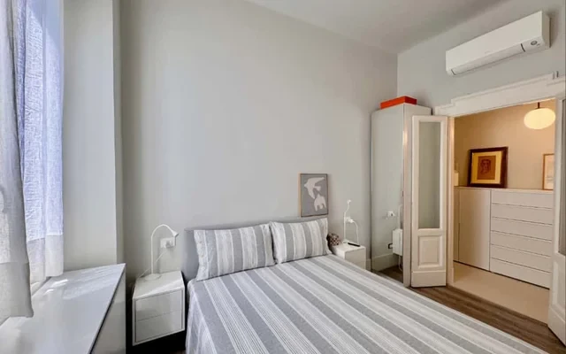 Trilocale 105 mq in via Eustachi con veranda e terrazza 1