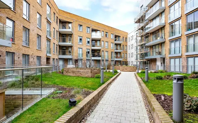 apartment in Limehouse 1