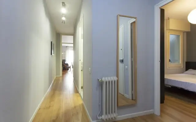 apartment in Old Left Eixample (Eixample) 3