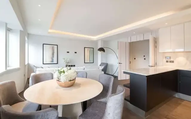 Dover House 2
