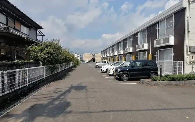 レオパレスハピネス 3