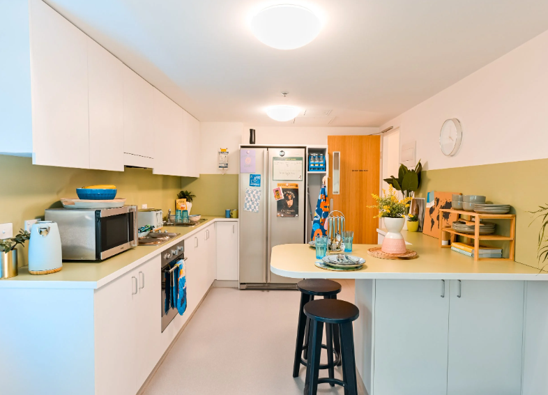 4 Bedroom Apartment-Double Bed