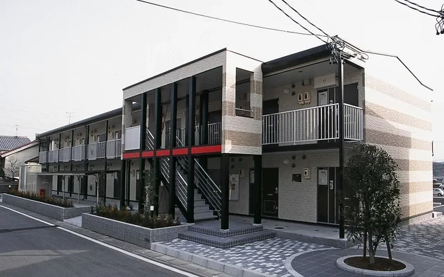 レオパレス泉弐番館 0