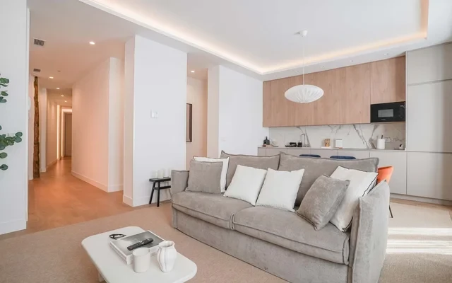 Spacious apartment-3Bedrooms 3Baths-Palacio 1
