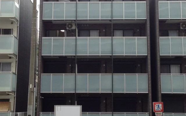 ブランドール根岸 0