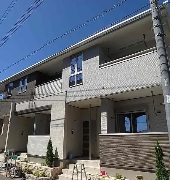 フローリッシュハイツ 2階
