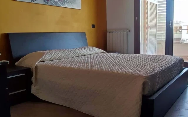 Via de Marchi fino a 5 posti letto-  Eur Fonte Laurentina 1