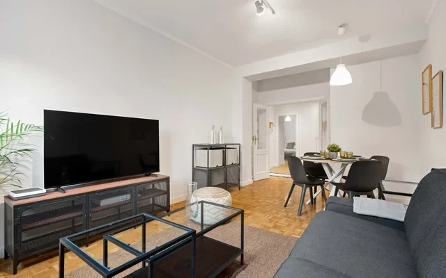 Apartment in Calle del Duque de Sevilla, Madrid for 104 m² with 2 bedrooms 3