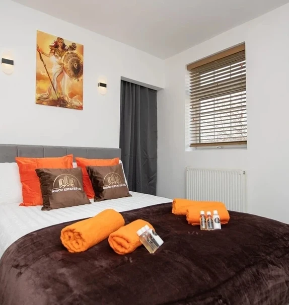 Athena Apartment - The Wisdom of Town