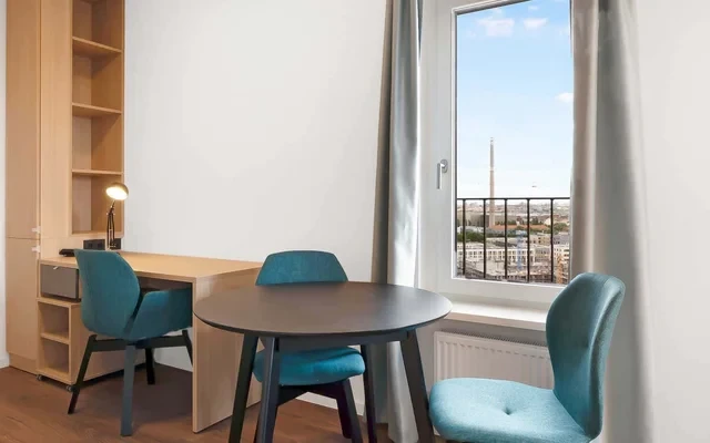 Reduced Rent - Furnished 2 Room apartment, Gym & Concierge - 15 min to Berlin Central 2