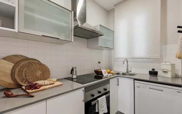 Maslak - 2 bedrooms in Eixample Antiga 3