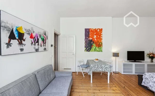 Apartment in Rodenbergstrasse, Berlin for 42 m² 2