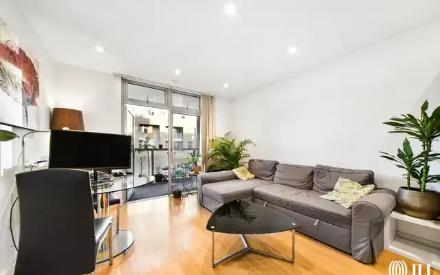 Caspian Apartments, London E14 0