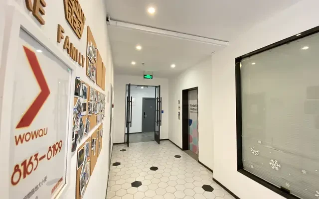 窝趣上海张华浜地铁站公寓 2