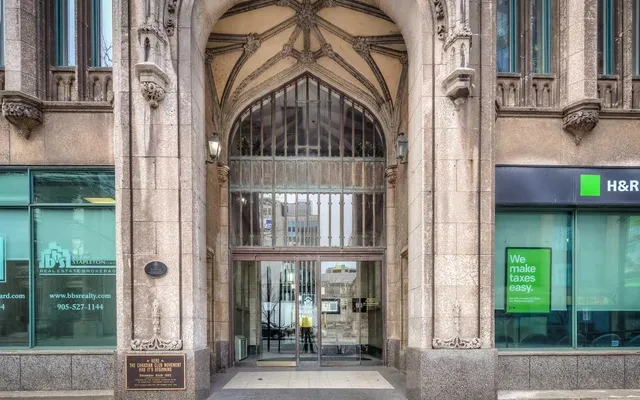 The Pigott Building 1
