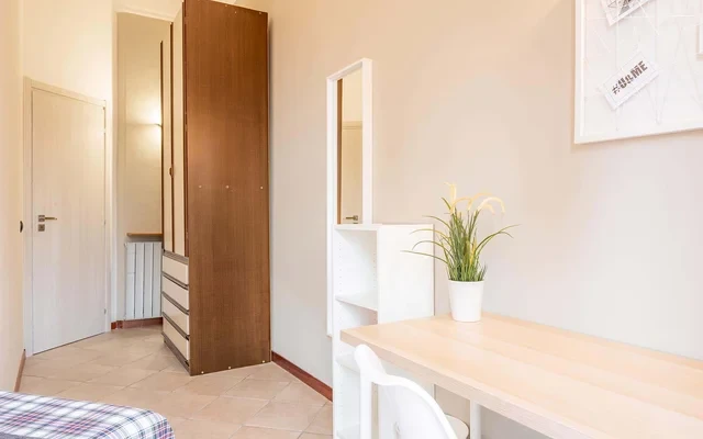 VIA GAETA 1 <br> PRIVATE ROOM S1 3