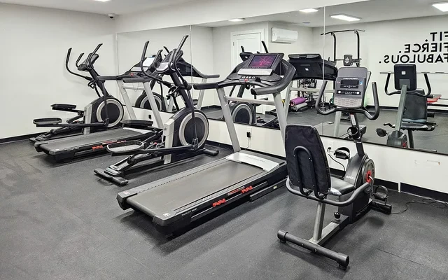 South View Apartments and Townhomes 2