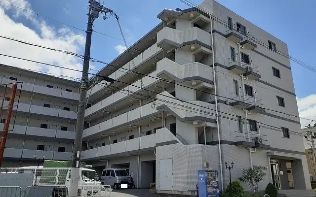 サンプラザ 茨木 2階 - 茨木市の学生向け宿泊施設