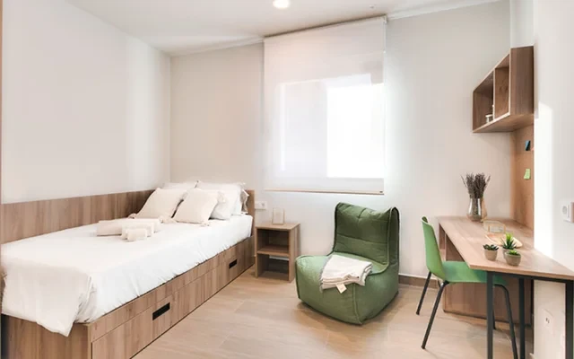 Livensa Living Granada Fuentenueva - Granada student accommodation