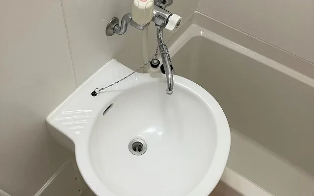 レオパレスボンジュルネ - Inzai student accommodation - 108号房间(带独立厨房)