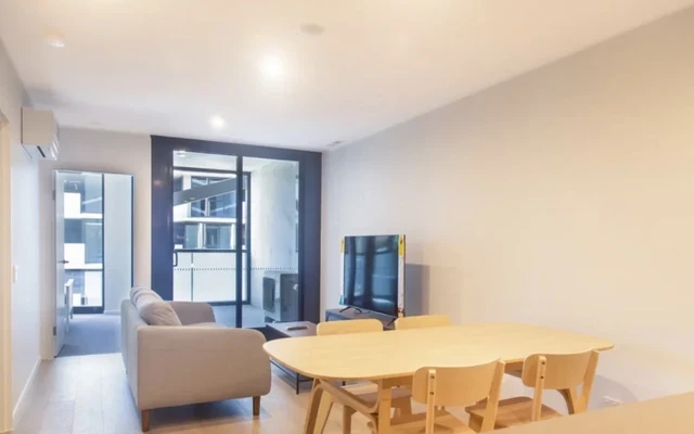 81 Cooyong St 1