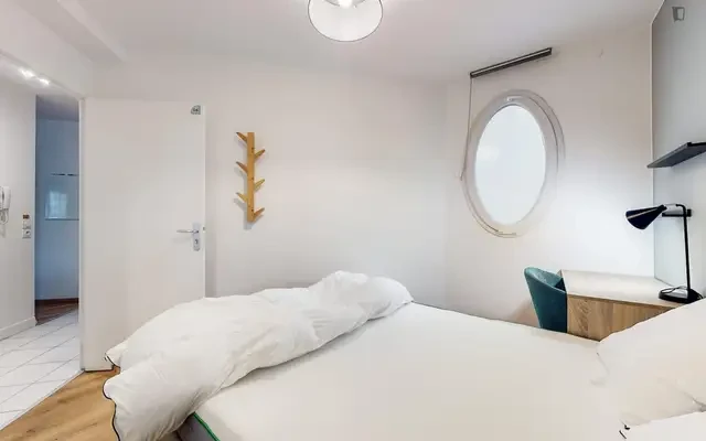 Neat little double bedroom in Bezons - Bezons student accommodation - Double bedroom