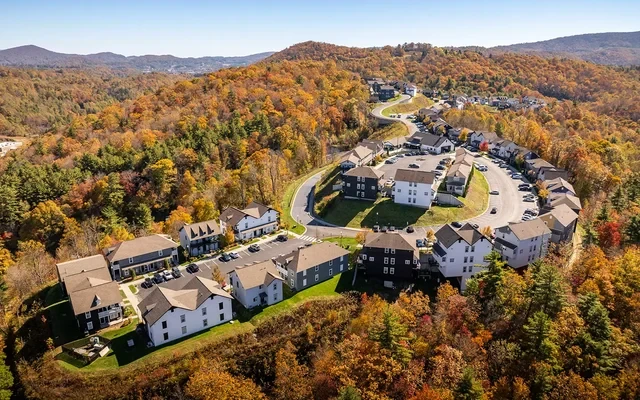 Highpointe Boone 3