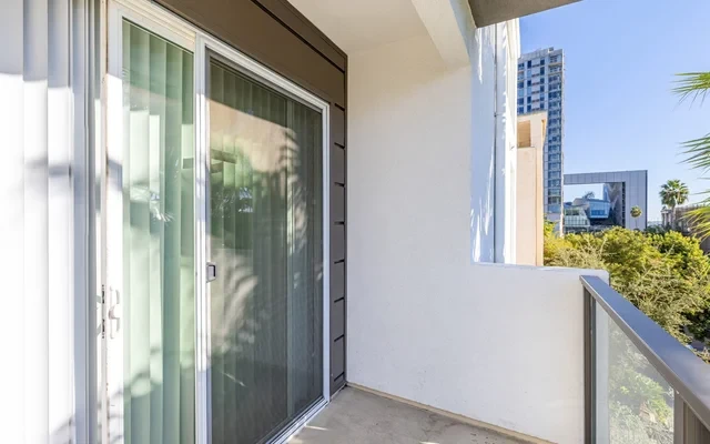 Two-Bedroom Apartment on Gordon St 0